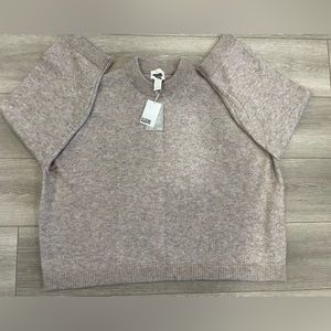 Oversized boxy women sweater in beige size S NWT